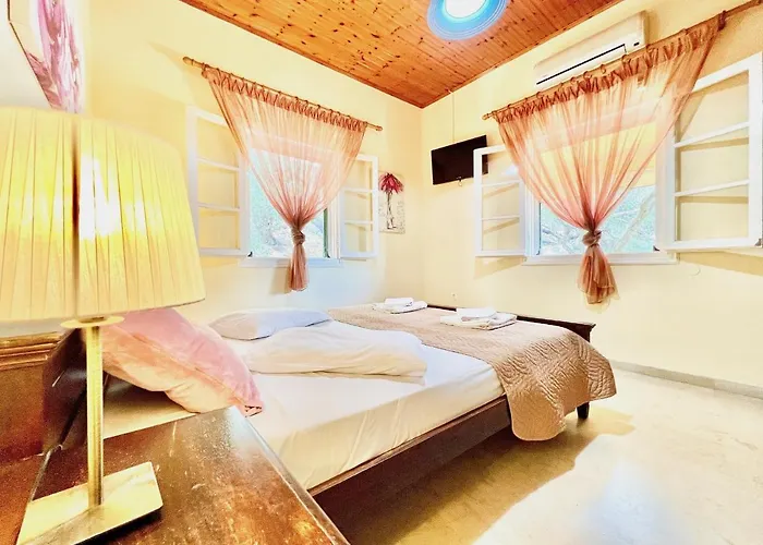 Vilă Thespina With Private Pool By Dadovillas Apraos