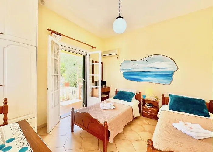 Thespina With Private Pool By Dadovillas * Apraos