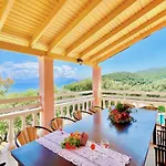 Thespina With Private Pool By Dadovillas *