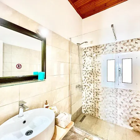 Вилла Thespina With Private Pool By Dadovillas Апраос