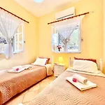 Villa Thespina With Private Pool By Dadovillas Apraos