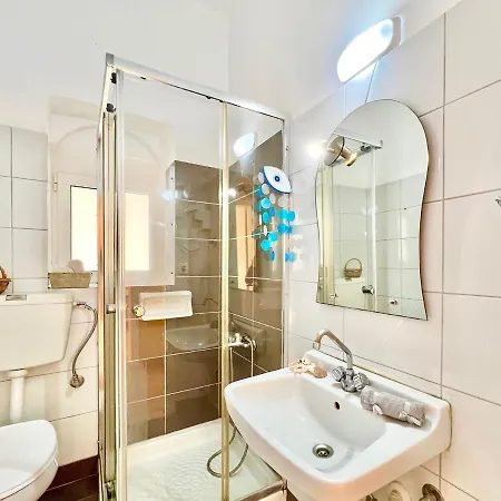 Thespina With Private Pool By Dadovillas *