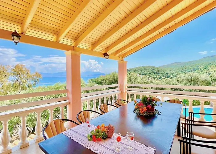 Thespina With Private Pool By Dadovillas *